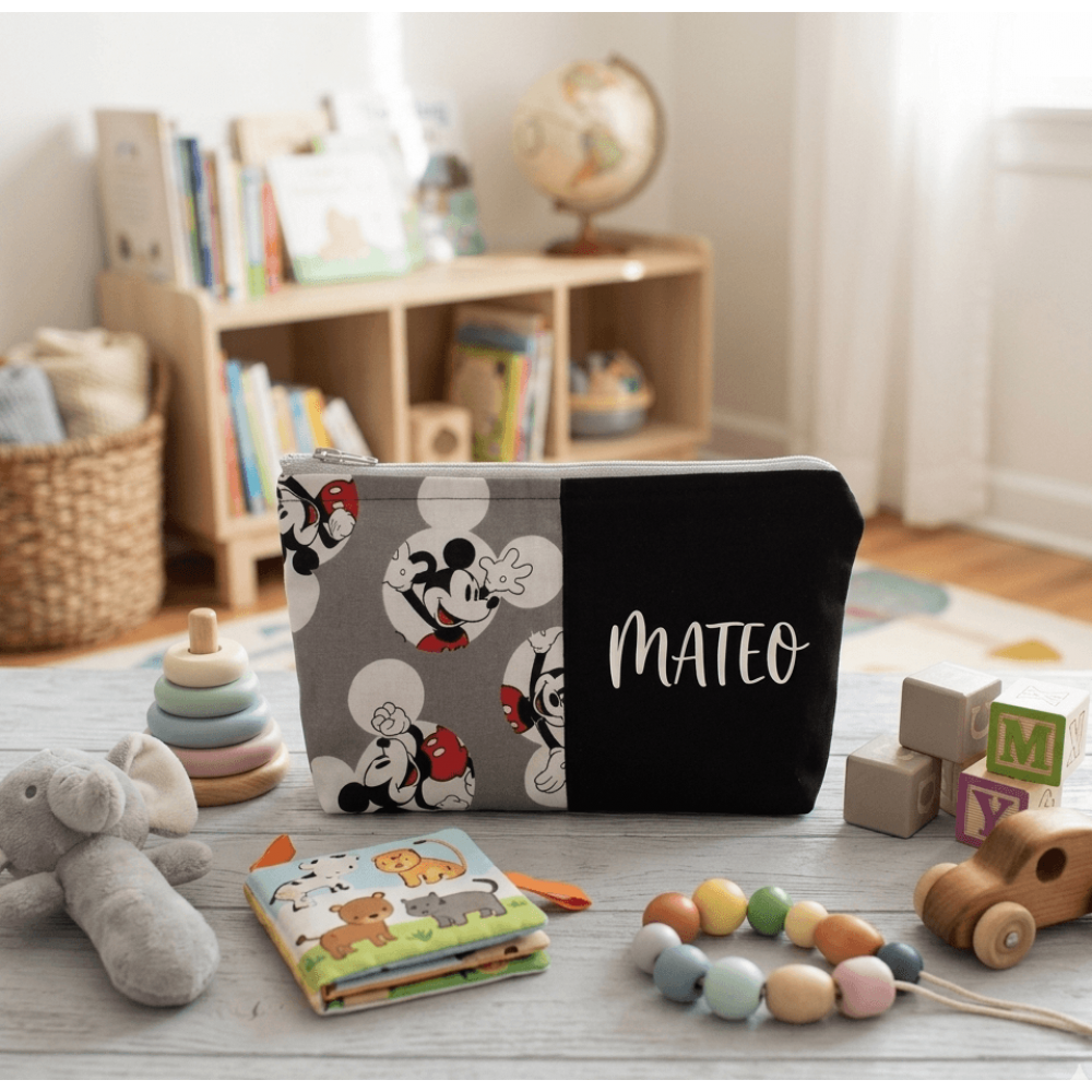 Necessaire Mickey Cinza