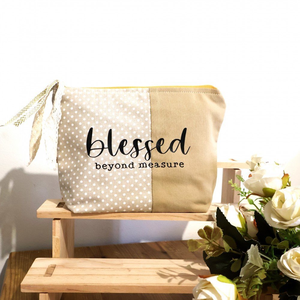 Necessaire Blessed Castanho