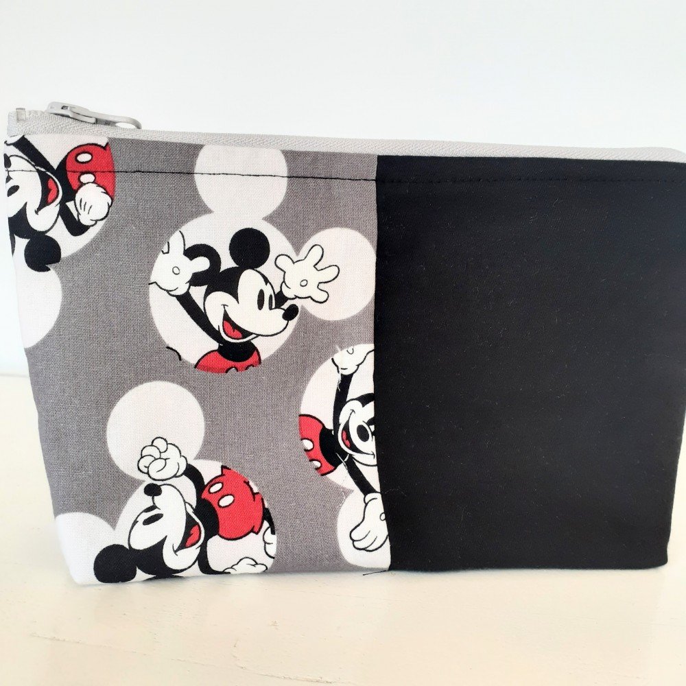 Estojo Mickey Cinza