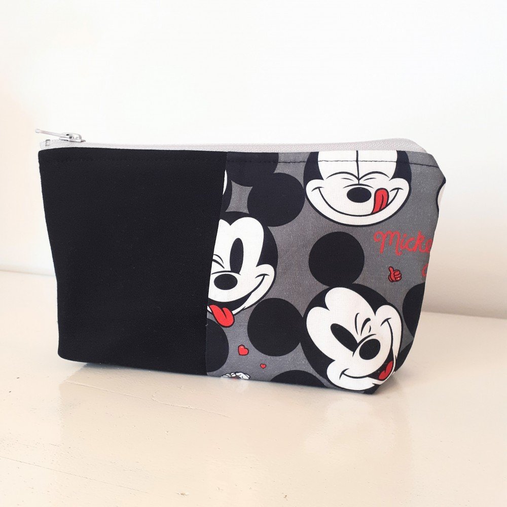 Estojo Mickey Preto