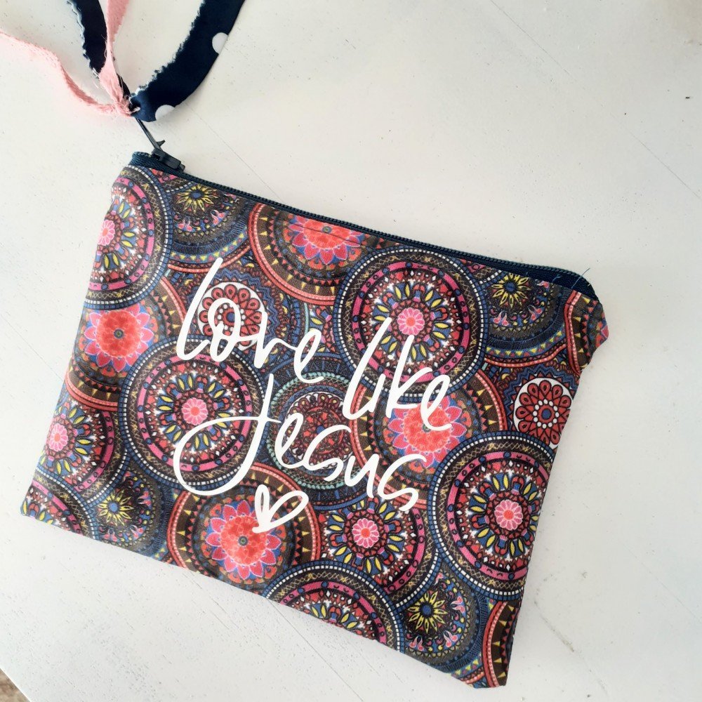 Necessaire Love