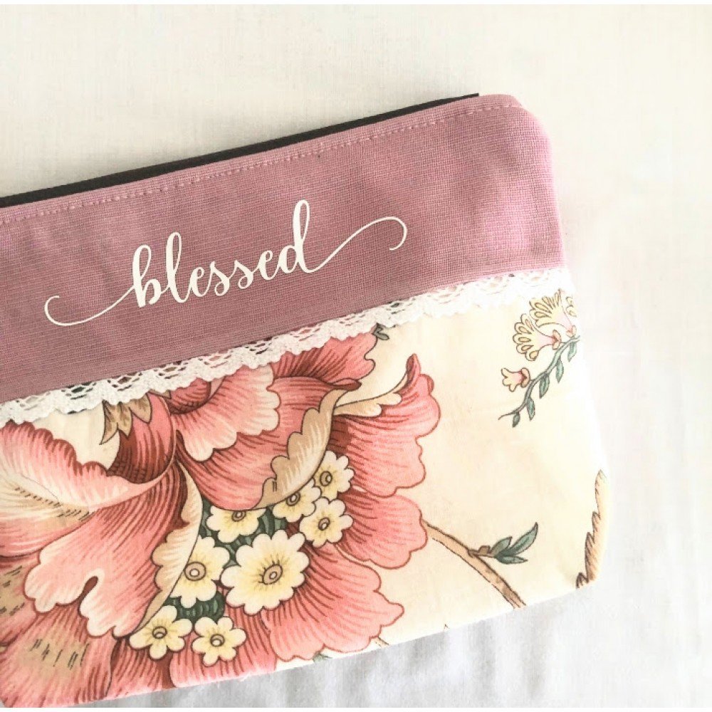 Necessaire Blessed