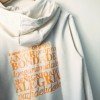 Sweartshirt bege frutos 
