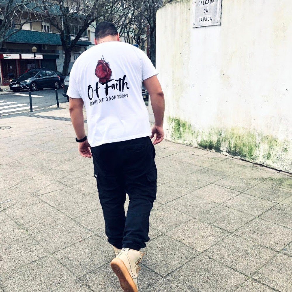 T-shirt Combate da Fé