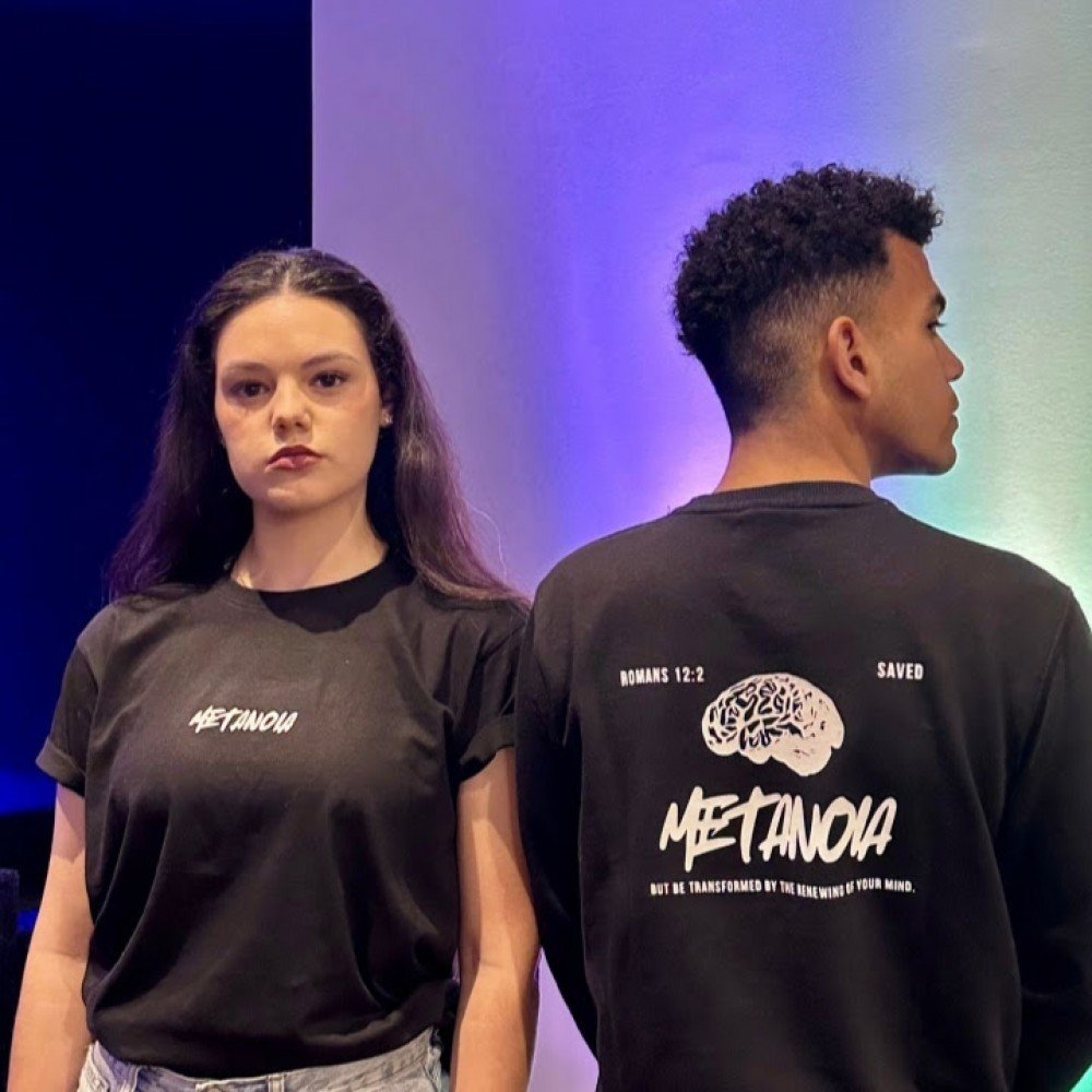 TSHIRT PRETA METANOIA
