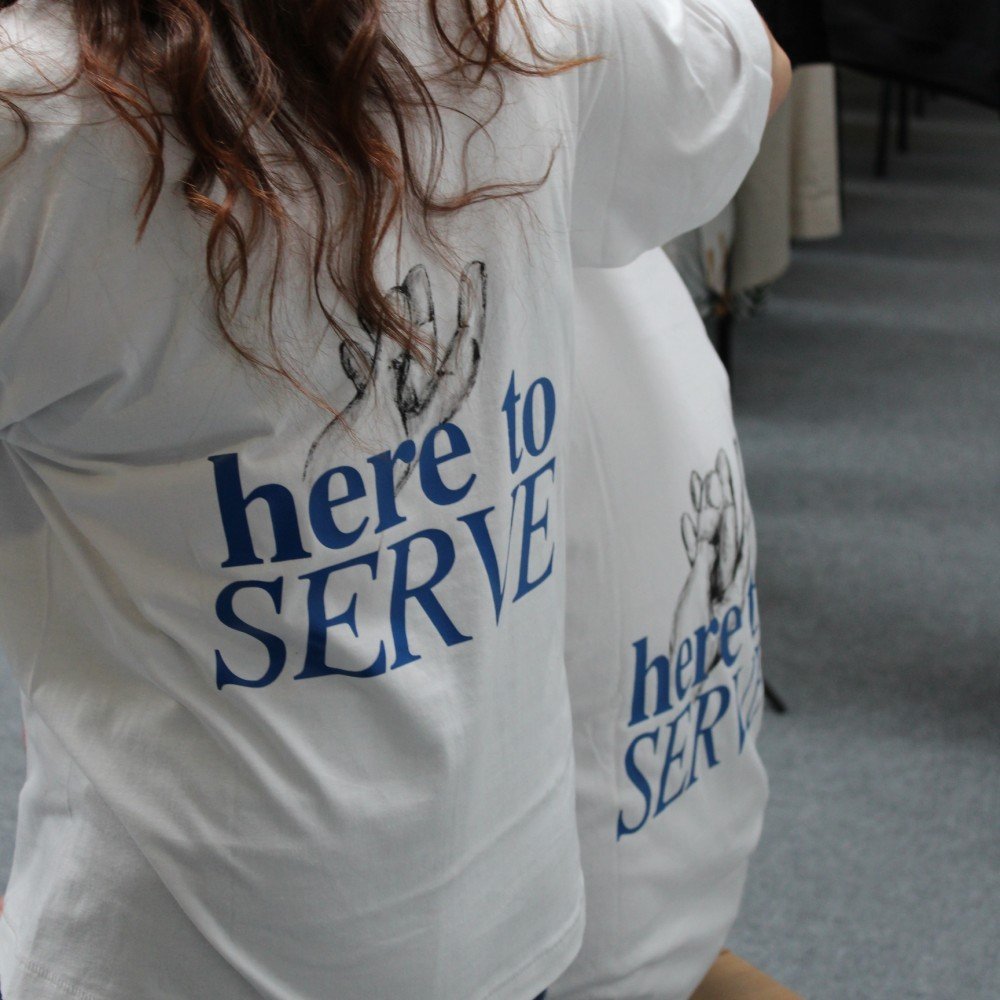 TSHIRT HERE TO SERVE