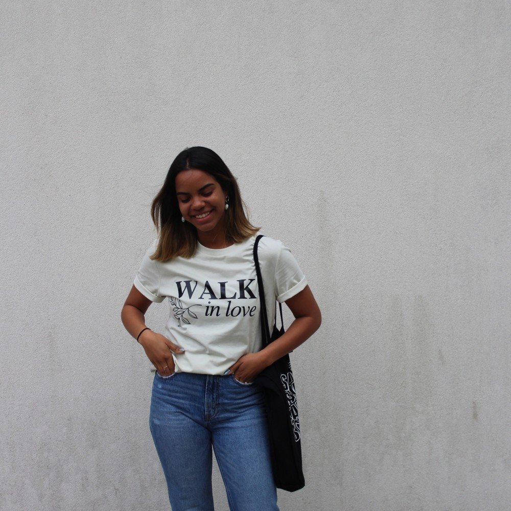 TSHIRT WALK IN LOVE