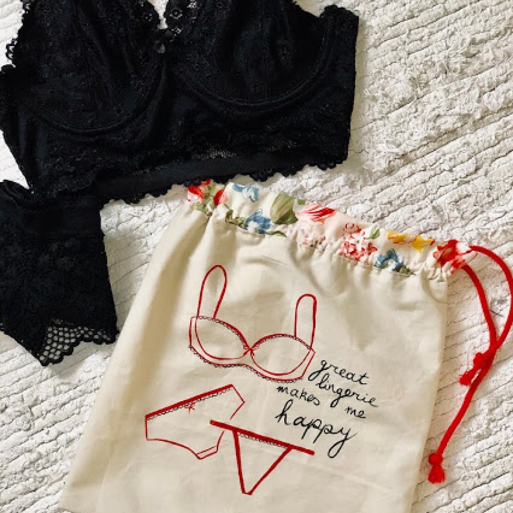 Saco de Pano com Atilho Happy