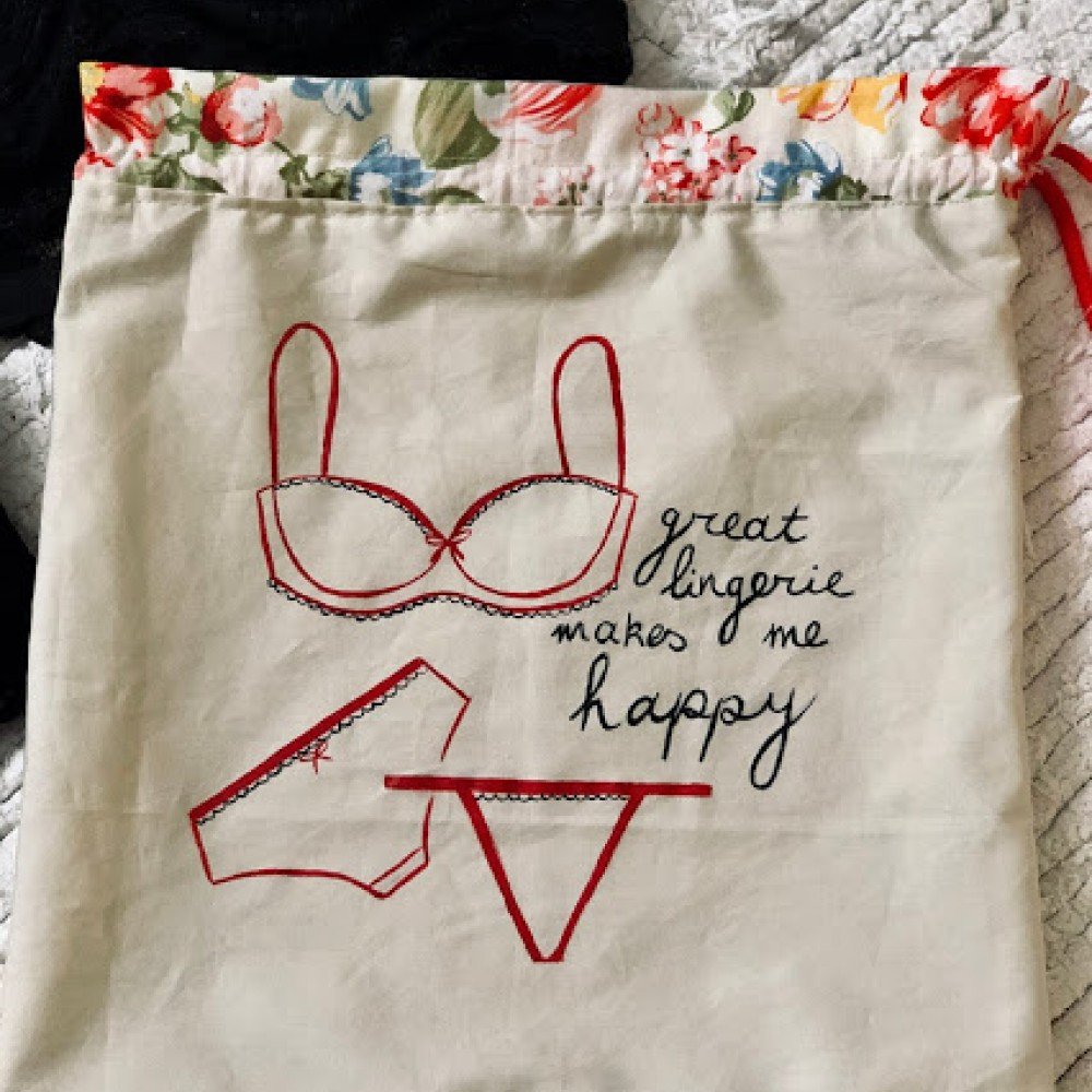 Saco de Pano com Atilho Happy